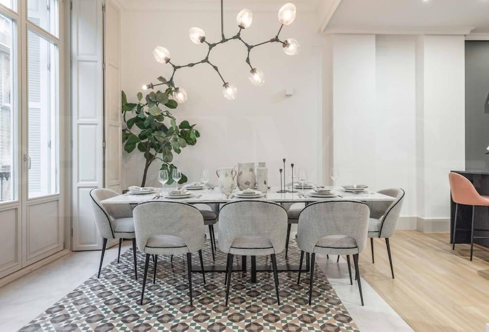 Contemporary Loft In The Historic City Center By Rems Málaga Dış mekan fotoğraf