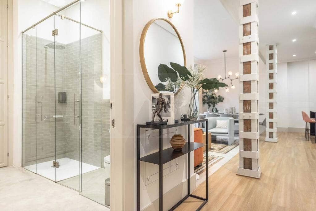 Contemporary Loft In The Historic City Center By Rems Málaga Dış mekan fotoğraf