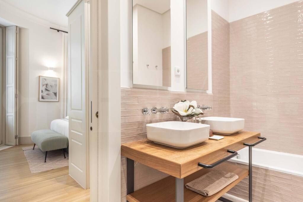 Contemporary Loft In The Historic City Center By Rems Málaga Dış mekan fotoğraf